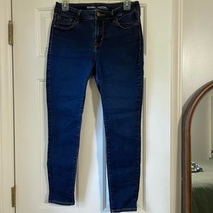 Old Navy Mid Rise Rockstar Super Skinny